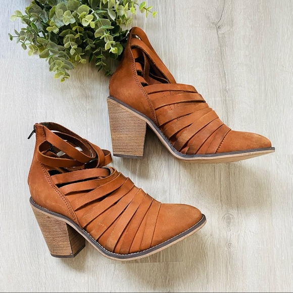 Free People Hybrid Heel Ankle Boots Brown Size 39 - Picture 4 of 13